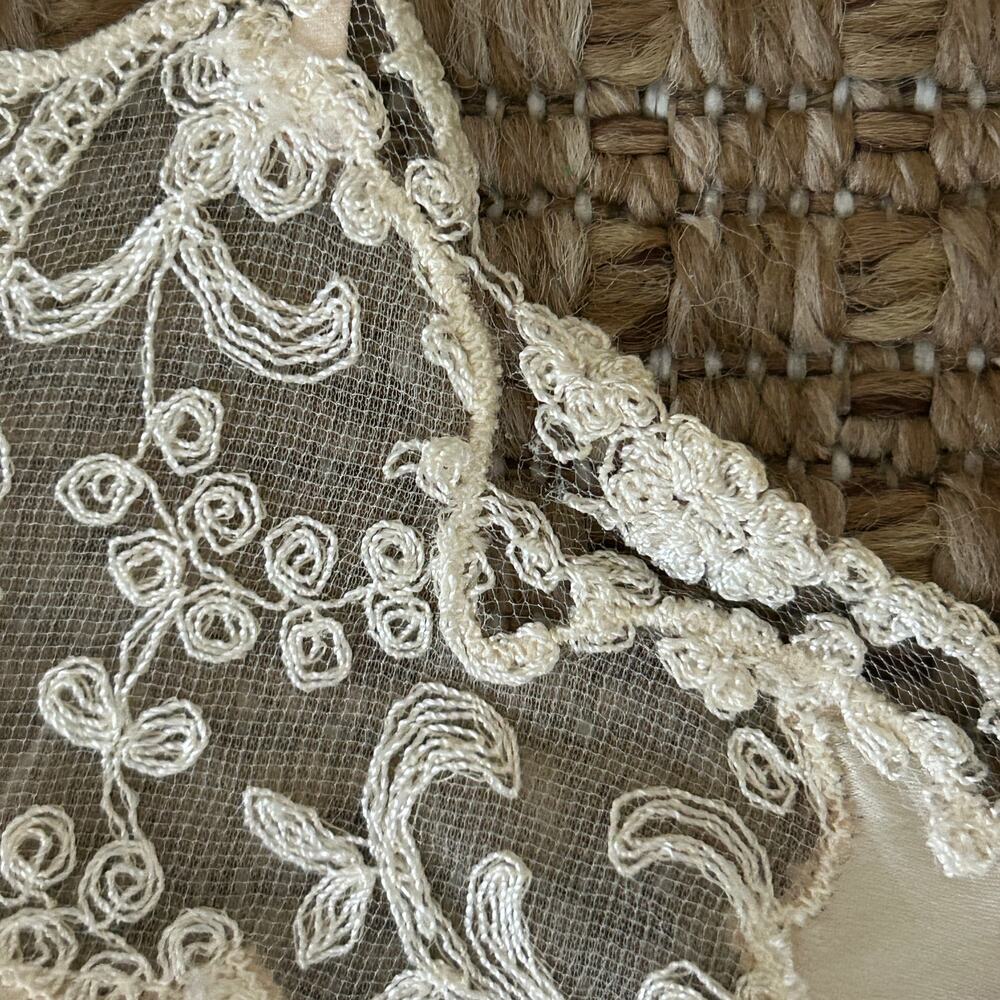 Vintage 90s Silk Lace Trim Negligee Chemise Ivory Cream Small - Picture 6 of 10